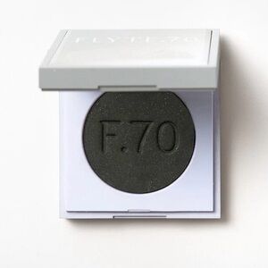 Flyte.70 Dark Green Eyeshadow